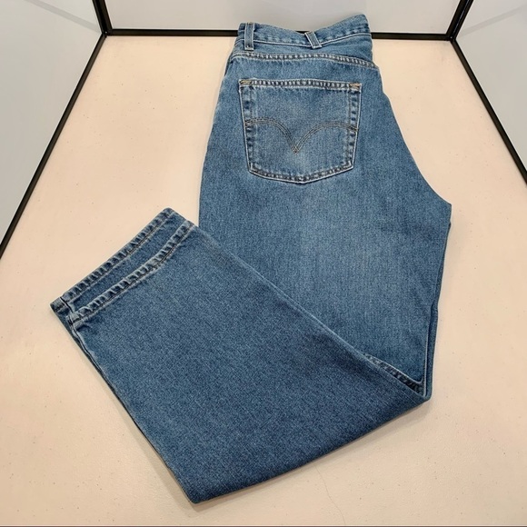 Levi's Other - mens levi 550 relaxed fit jeans size 40X30 (See Pics For Measurements)